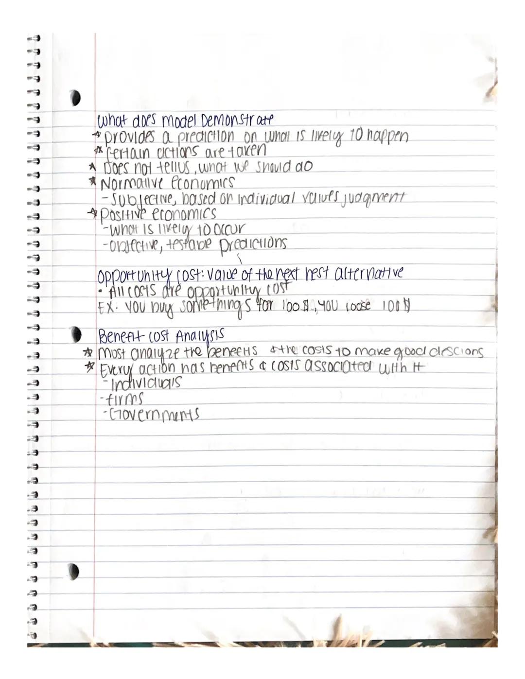 1/5/2023
Introduction core Concepts of Economics
Economics IS:
A social science dealing with human clecisions making
with given set of const