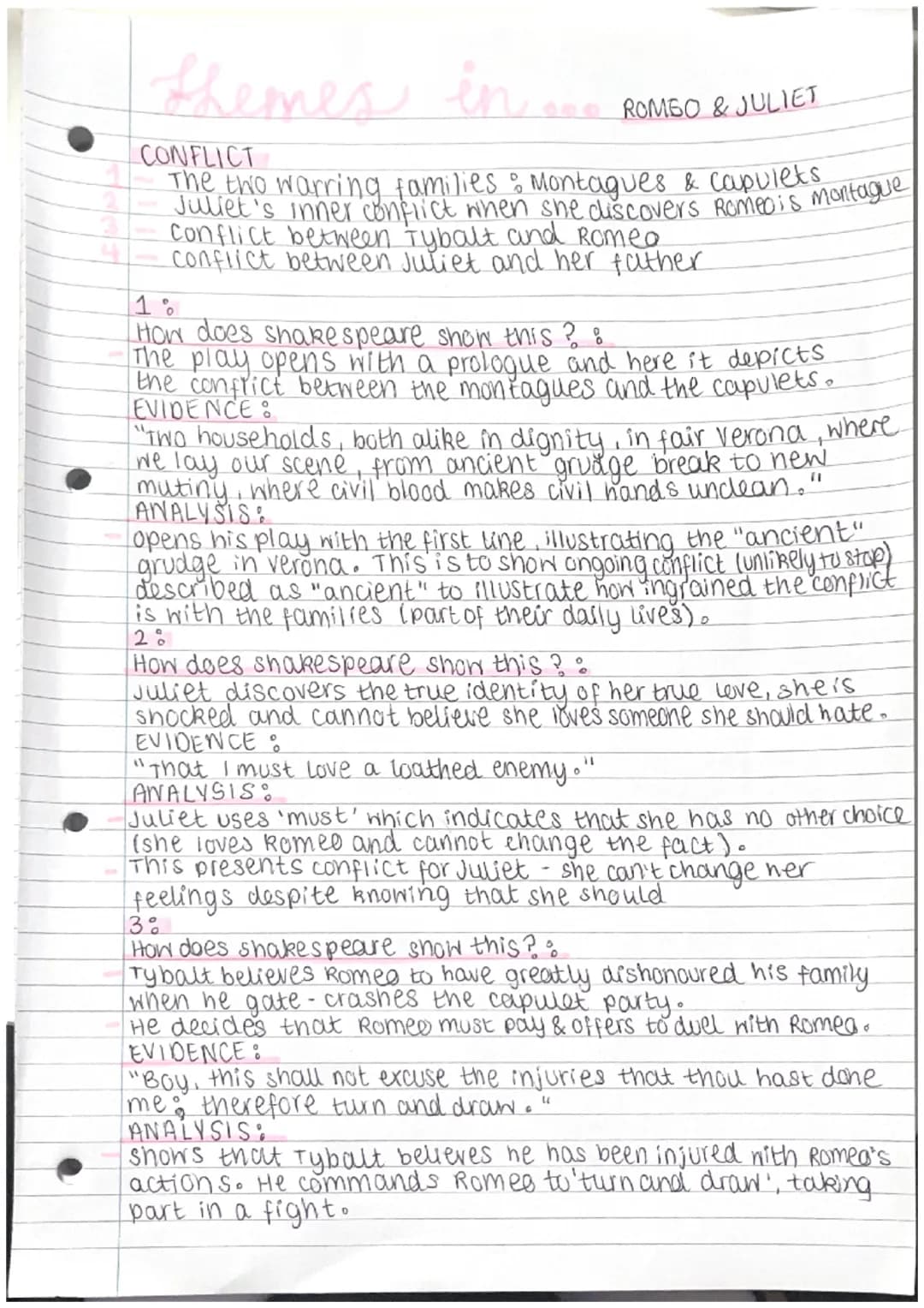 Themes in ...
ROMEO & JULIET
CONFLICT
The two warring families & Montagues & Capulets.
Juliet's inner conflict when she discovers Romeois Mo