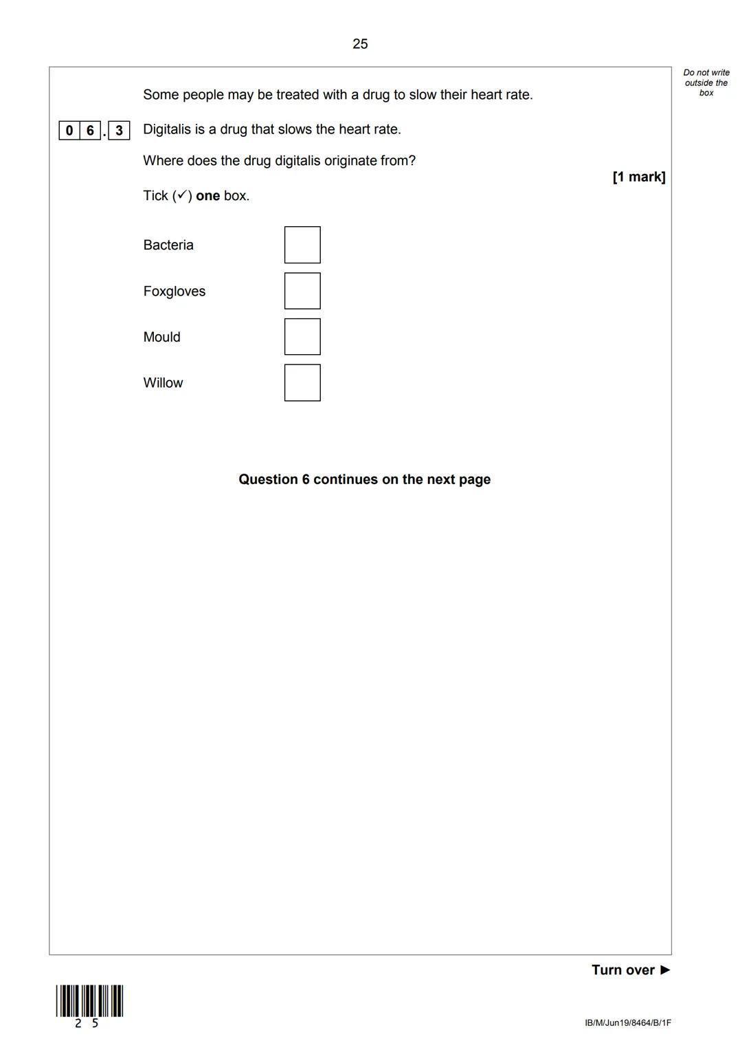 AQAZ
Please write clearly in block capitals.
Centre number
Surname
Forename(s)
Candidate signature
GCSE
COMBINED SCIENCE: TRILOGY
Foundation