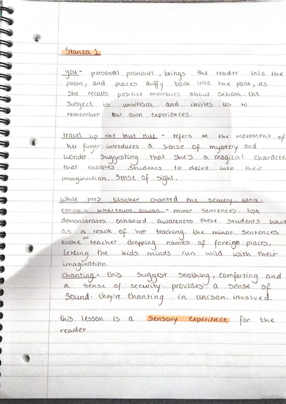 Tilschers
how does Duffy's language in Stanza 1 help to
positive image
of
"M. T class?
In Mrs.
personification
Caesura
minor Sentance
She wr