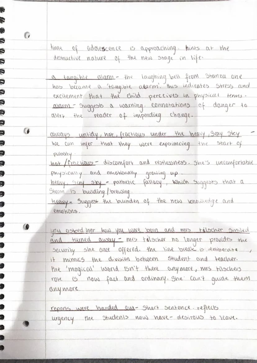 Tilschers
how does Duffy's language in Stanza 1 help to
positive image
of
"M. T class?
In Mrs.
personification
Caesura
minor Sentance
She wr